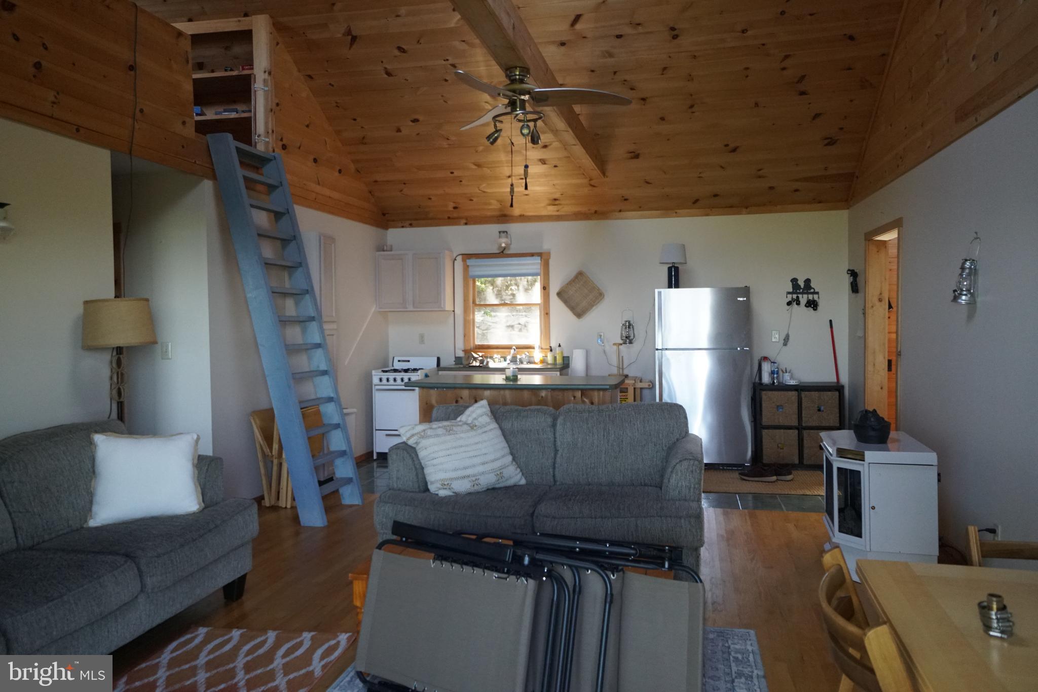 829 Kile Knob Road Franklin, WV 26807 - Photo 11 of 26