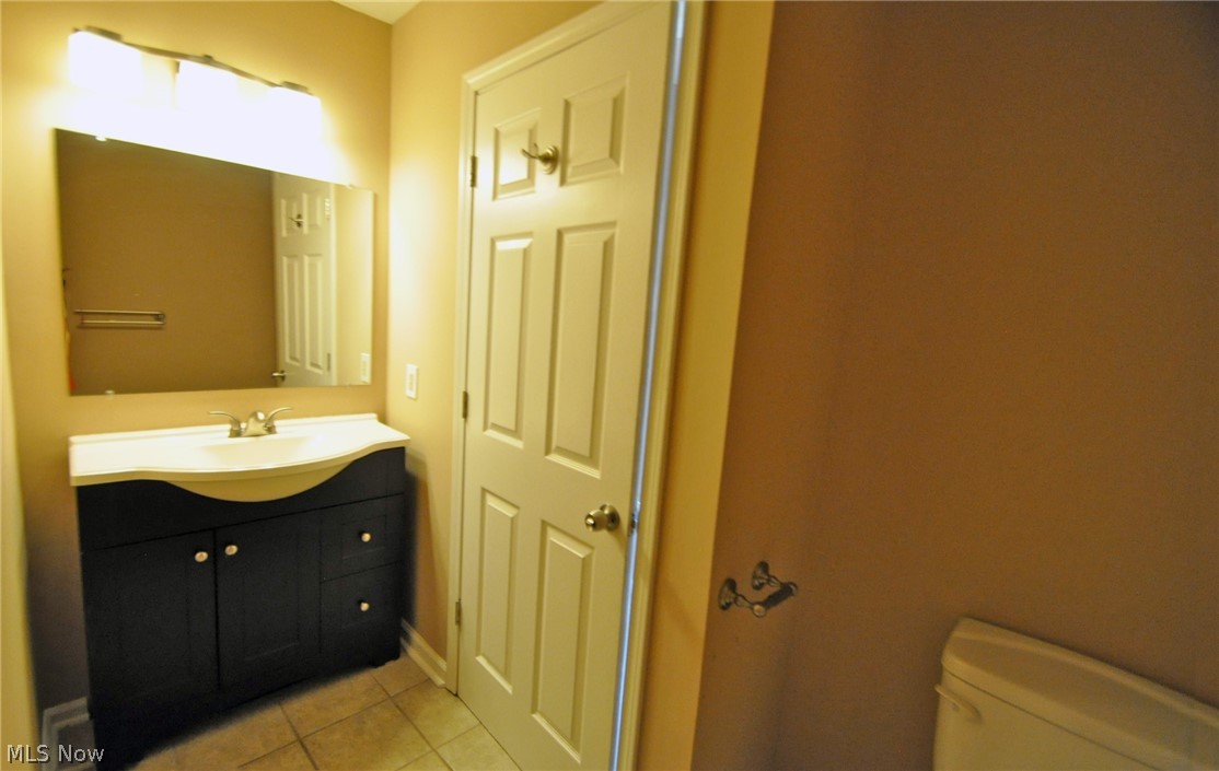 25030 Tryon Road Bedford, OH 44146 - Photo 9 of 12 Gallery Image 9