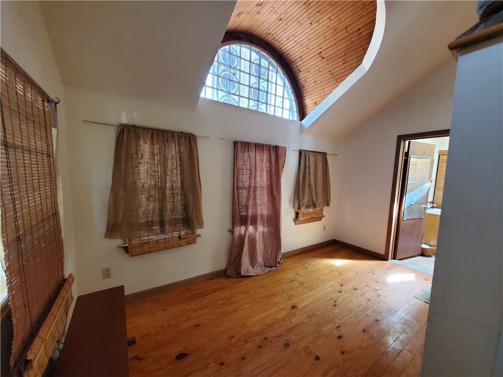 392 Beaver Ridge Road Jasper, GA 30143 - Photo 2 of 55 an empty room with windows