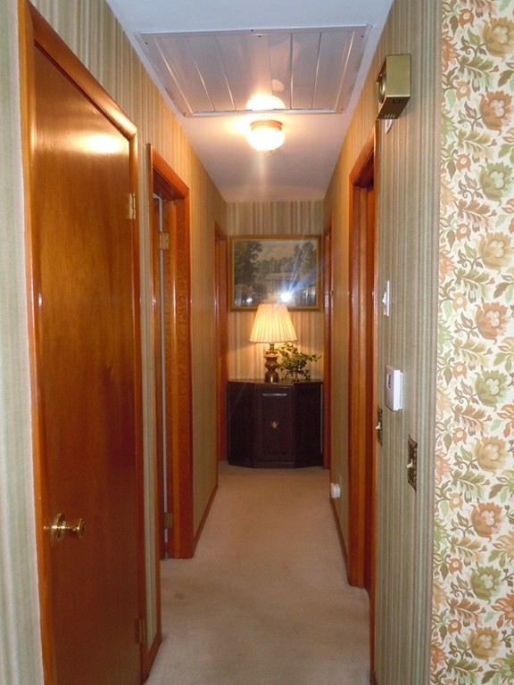 17 West Allen Ridge Road East Longmeadow, MA 01028 - Photo 9 of 27
