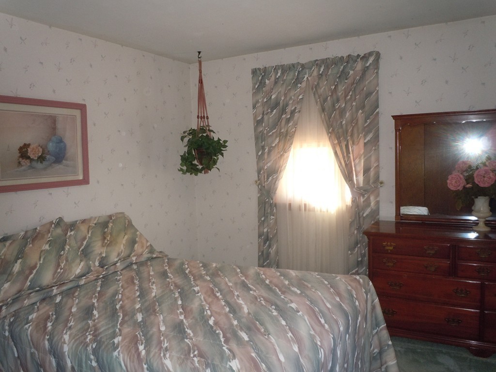 17 West Allen Ridge Road East Longmeadow, MA 01028 - Photo 10 of 27