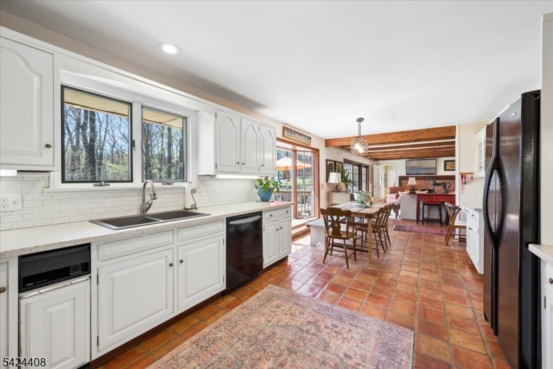 75 Farmersville Road Califon, NJ 07830 - Photo 9 of 44