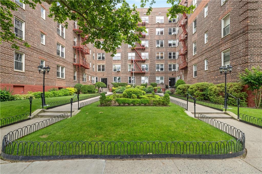 6801 Shore Road, Unit 4J Brooklyn, NY 11220 - Photo 15 of 15 a view of a back yard