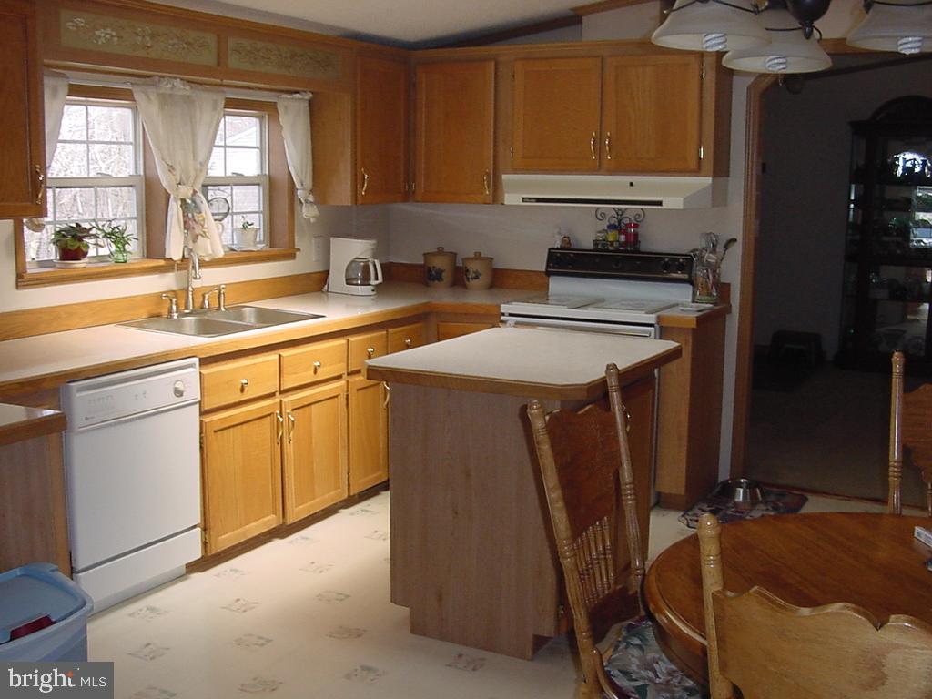 166 Valley Road Conestoga, PA 17516 - Photo 7 of 13