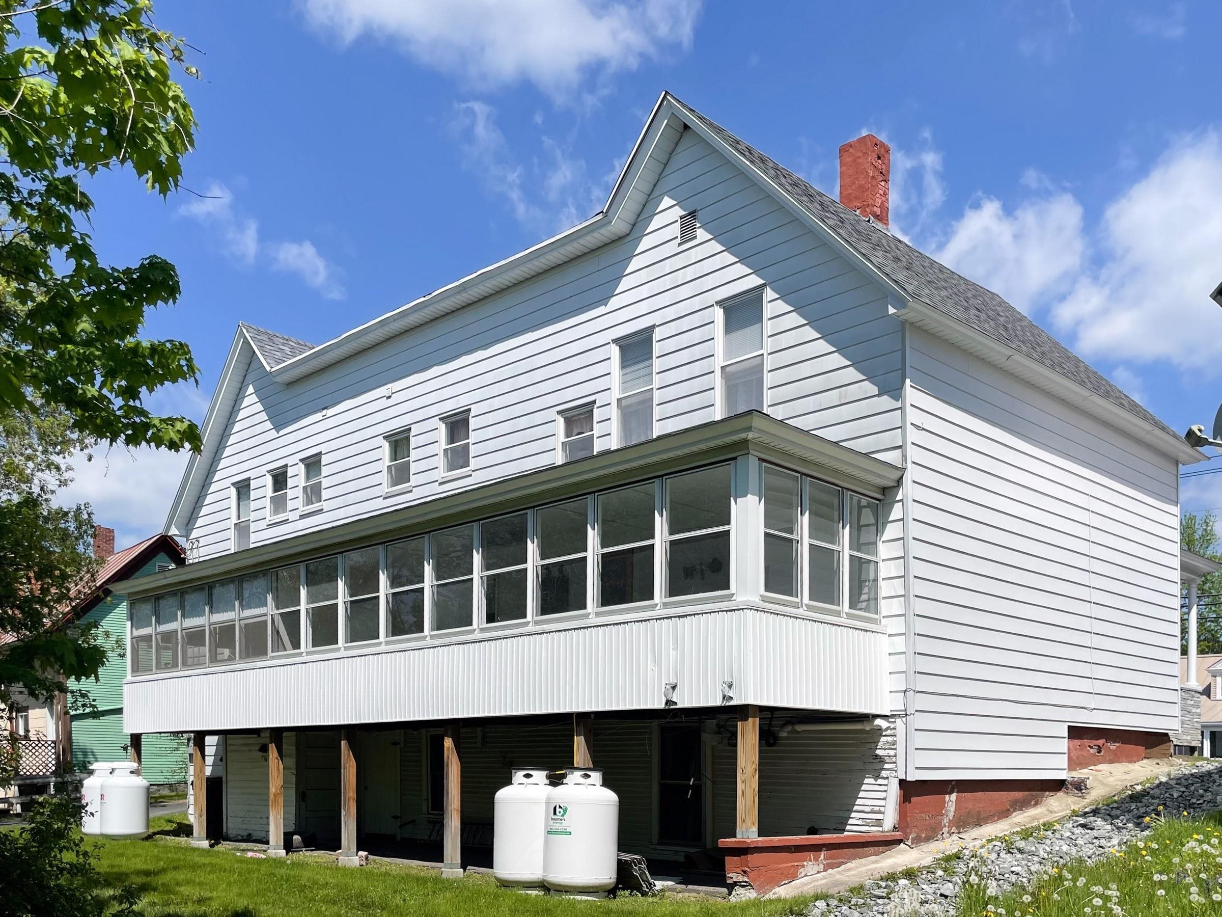 608 East Main Street Newport, VT 05855 - Photo 4 of 50