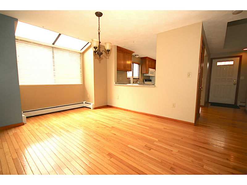 5 Wake Robin Road, Unit 2301 Lincoln, RI 02865 - Photo 5 of 9 Dining Room.