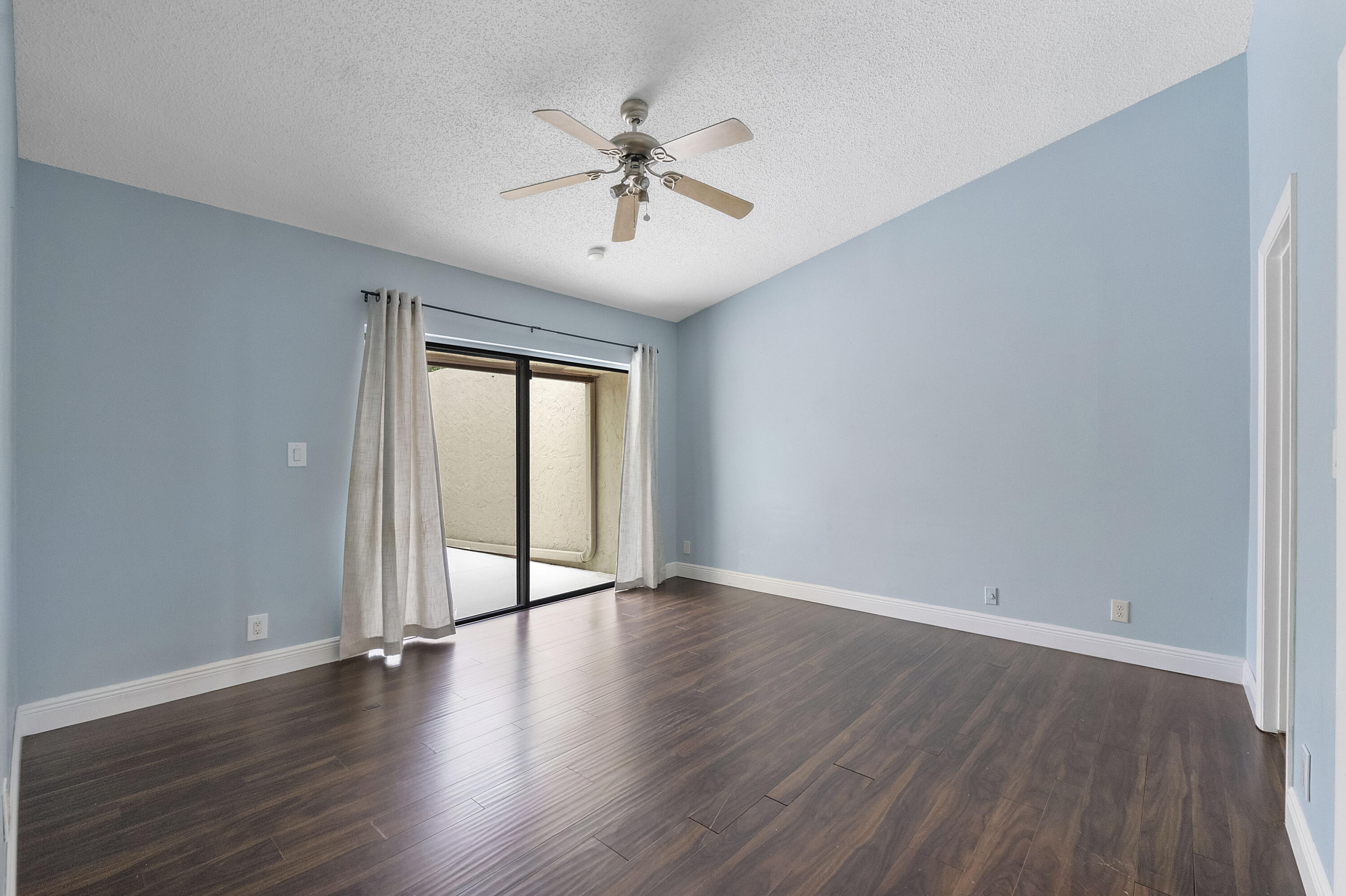 22686 Vistawood Way Boca Raton, FL 33428 - Photo 15 of 52 22686 Vistawood Way_027