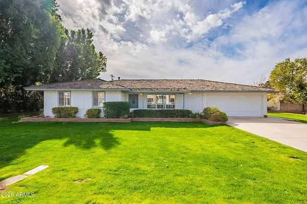 $6,750 | 5715 East Calle Del Paisano, Phoenix, AZ 85018