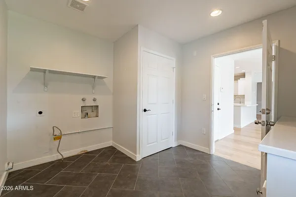 $6,750 | 5715 East Calle Del Paisano, Phoenix, AZ 85018