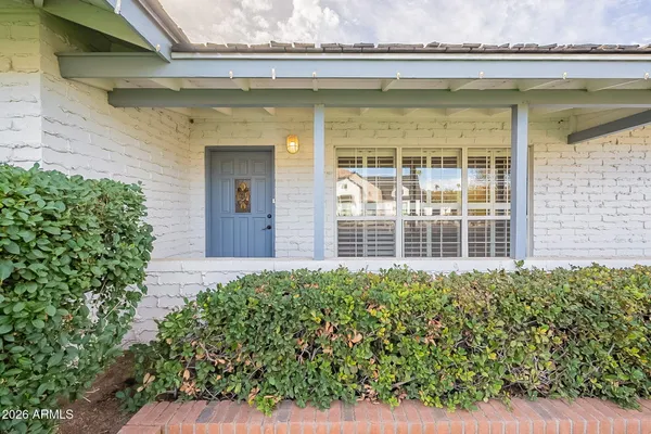 $6,750 | 5715 East Calle Del Paisano, Phoenix, AZ 85018