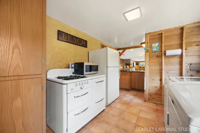 $489,900 | 1007 Beau Brummel Drive, Sleepy Hollow, IL 60118