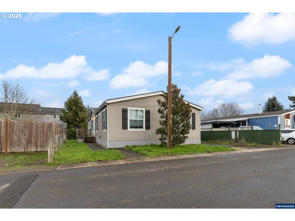 151 Edwards Road Monmouth, OR 97361 - Photo 2 of 27