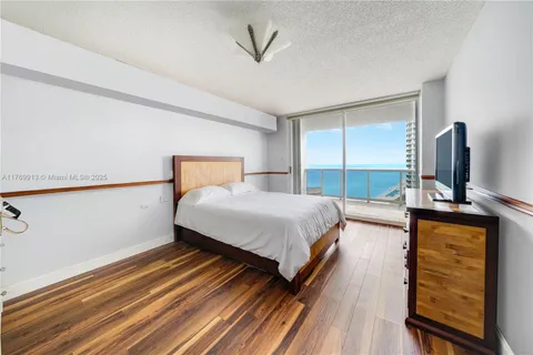 $999,000 | 16711 Collins Avenue, Unit 2305, Sunny Isles Beach, FL 33160