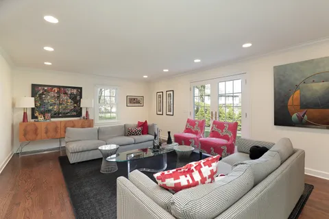 $1,459,000 | 921 Woodbine Lane, Northbrook, IL 60062