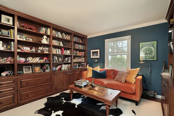 $1,599,000 | 921 Woodbine Lane, Northbrook, IL 60062