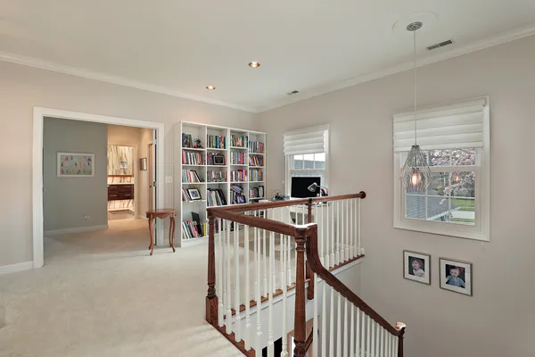$1,599,000 | 921 Woodbine Lane, Northbrook, IL 60062