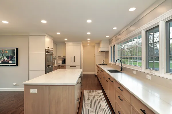 $1,599,000 | 921 Woodbine Lane, Northbrook, IL 60062