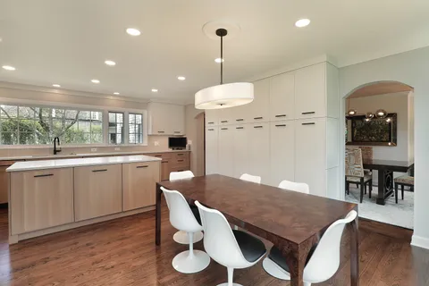 $1,459,000 | 921 Woodbine Lane, Northbrook, IL 60062