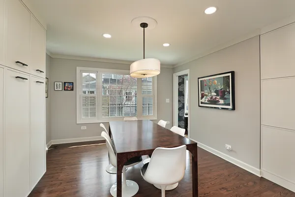 $1,599,000 | 921 Woodbine Lane, Northbrook, IL 60062