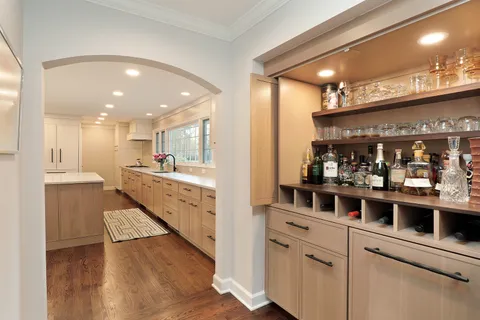 $1,459,000 | 921 Woodbine Lane, Northbrook, IL 60062