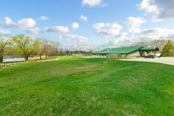 $1,900,000 | 551 West Kennedy Road, Braidwood, IL 60408