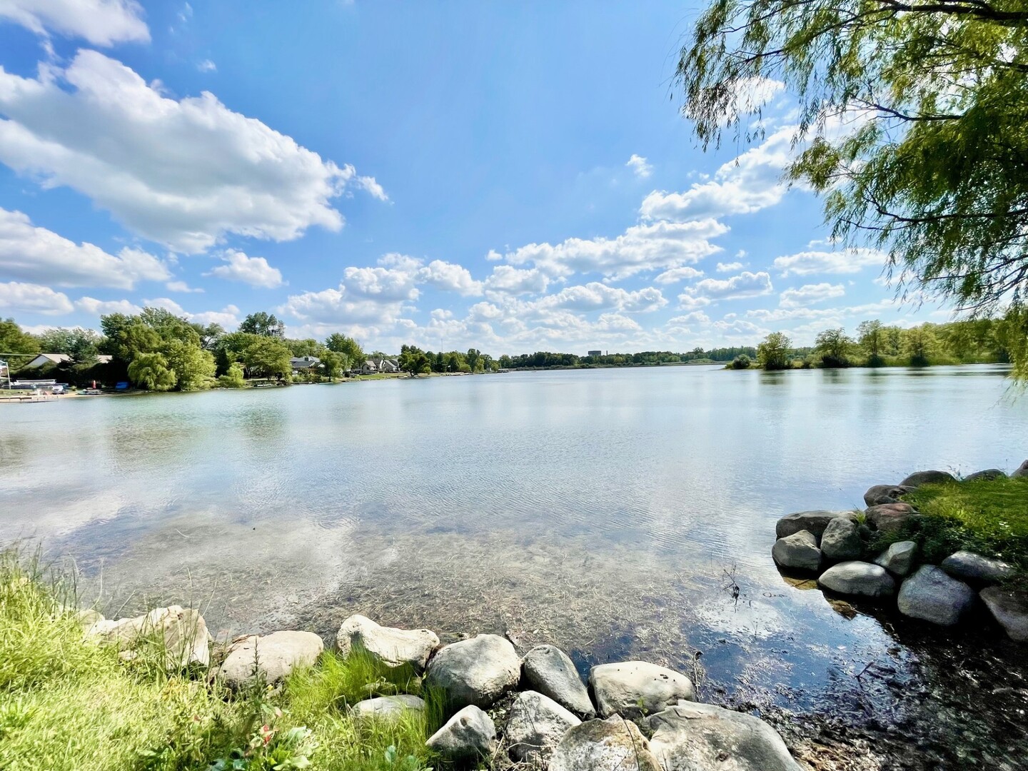 551 West Kennedy Road Braidwood, IL 60408 - Photo 2 of 15