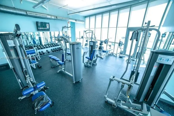 $3,550 | 888 Biscayne Boulevard, Unit 2211, Miami, FL 33132