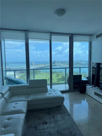 $3,550 | 888 Biscayne Boulevard, Unit 2211, Miami, FL 33132