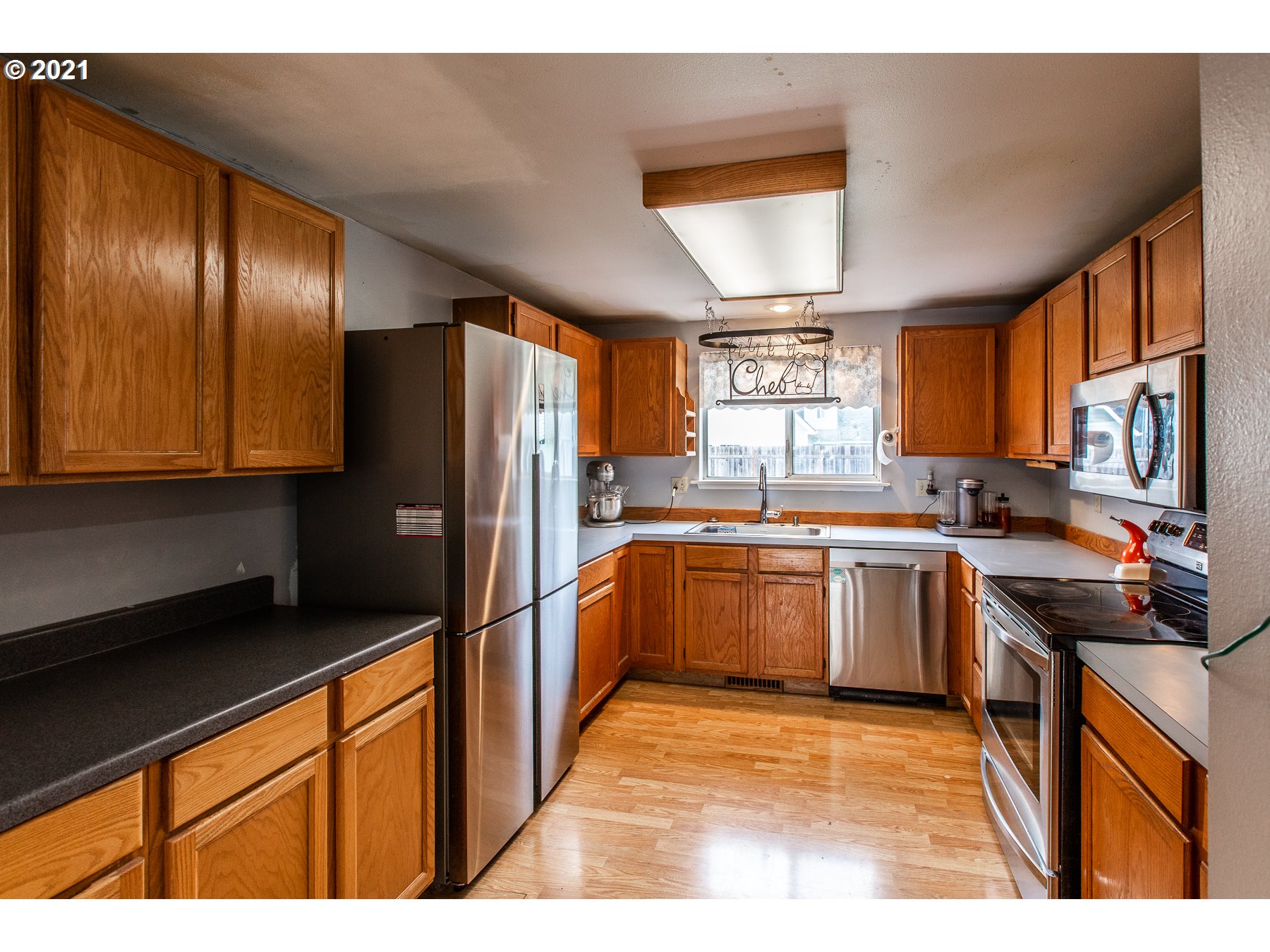 6824 Aster Street Springfield, OR 97478 - Photo 12 of 31