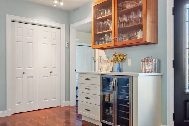 $579,900 | 158 Lowell Street, Unit 4, Peabody, MA 01960