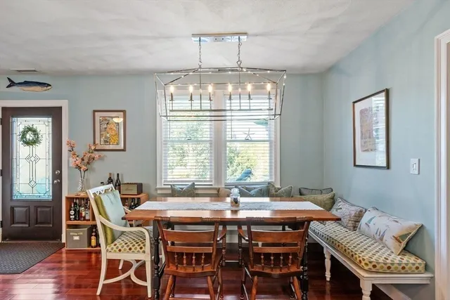 $579,900 | 158 Lowell Street, Unit 4, Peabody, MA 01960