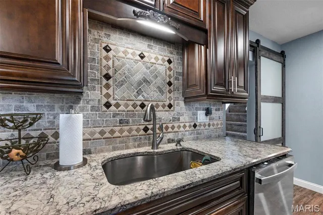 $279,999 | 216 Sherrie Drive, Sikeston, MO 63801