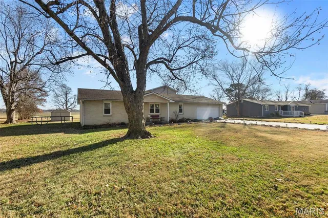 $279,999 | 216 Sherrie Drive, Sikeston, MO 63801