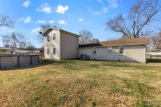 $279,999 | 216 Sherrie Drive, Sikeston, MO 63801