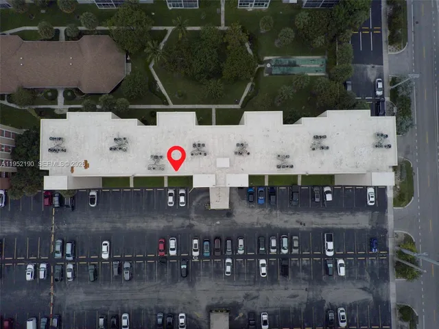 $195,000 | 609 Northeast 14th Avenue, Unit 603, Hallandale Beach, FL 33009