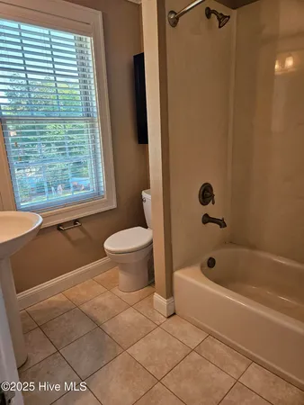 $950 | 80 Market Square, Unit 7, Pinehurst, NC 28374