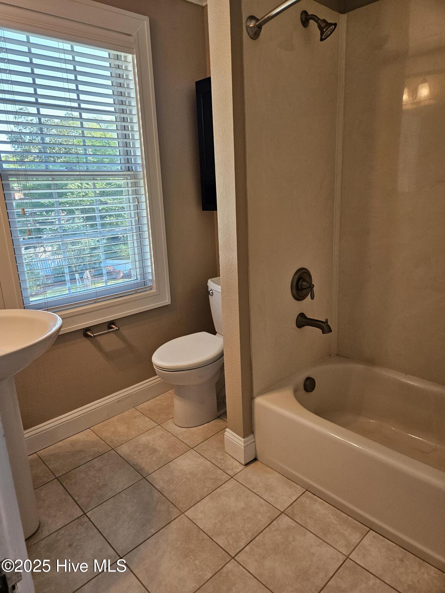 80 Market Square, Unit 7 Pinehurst, NC 28374 - Photo 11 of 12 80 Market Sq #7 (3)