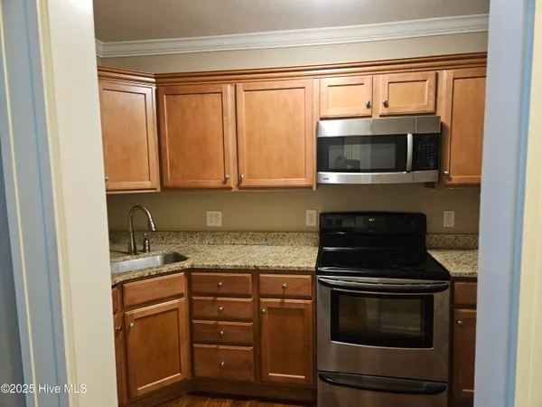 $950 | 80 Market Square, Unit 7, Pinehurst, NC 28374