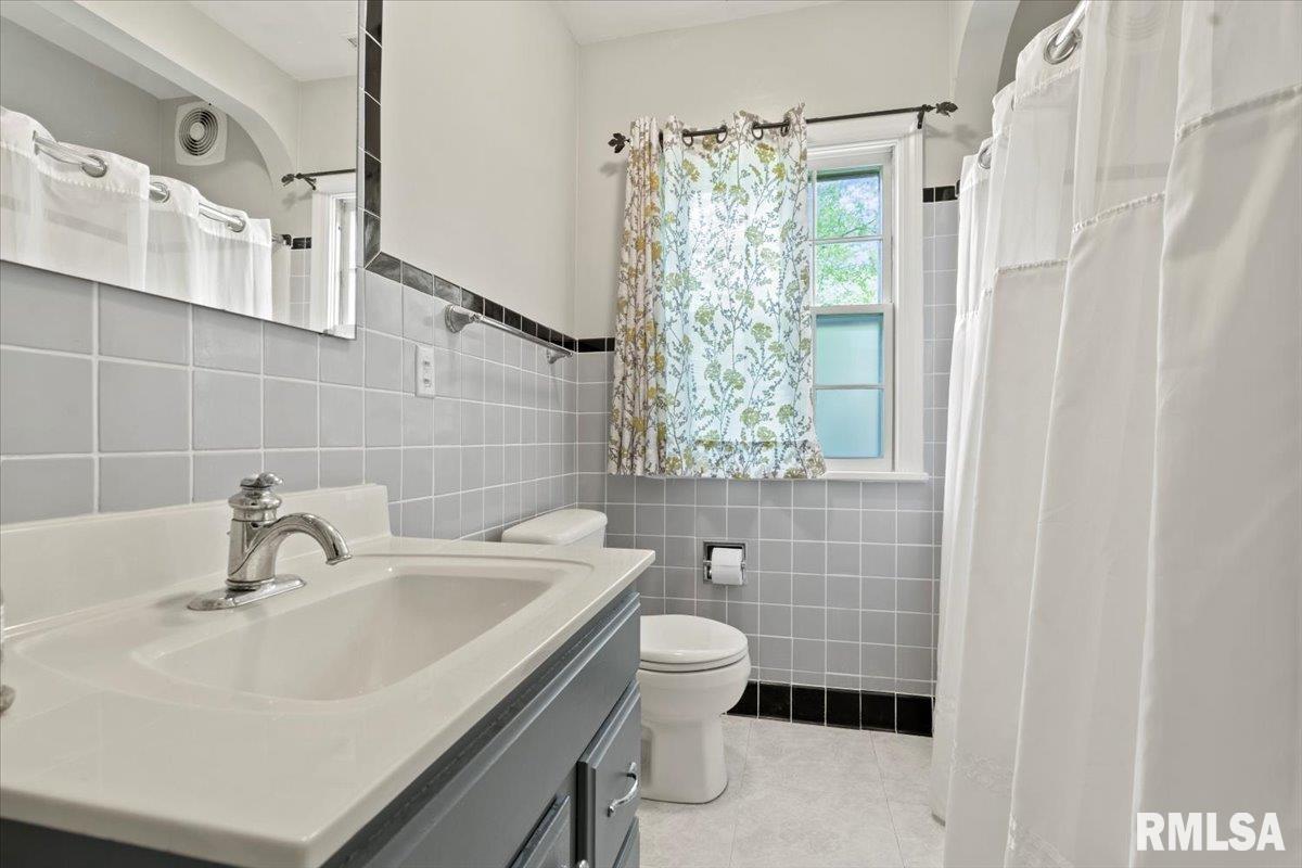 2048 Cherry Road Springfield, IL 62704 - Photo 21 of 31