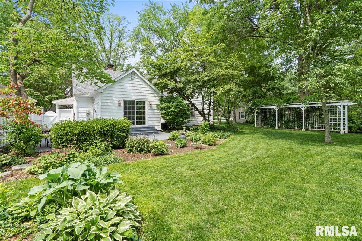 2048 Cherry Road Springfield, IL 62704 - Photo 30 of 31