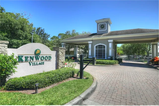 $584,000 | 632 Hatteras Court Southwest, Vero Beach, FL 32968