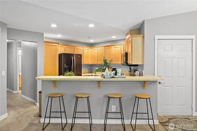 $664,000 | 10500 221st Lane Northeast, Unit 202, Redmond, WA 98053