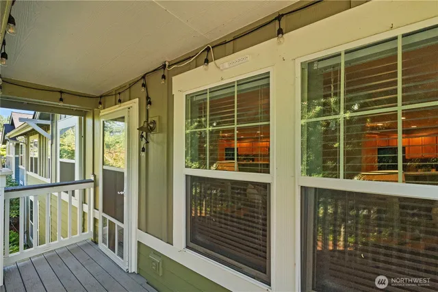 $664,000 | 10500 221st Lane Northeast, Unit 202, Redmond, WA 98053