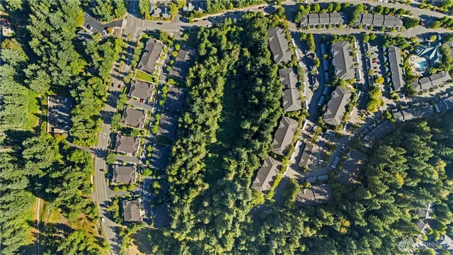 $664,000 | 10500 221st Lane Northeast, Unit 202, Redmond, WA 98053