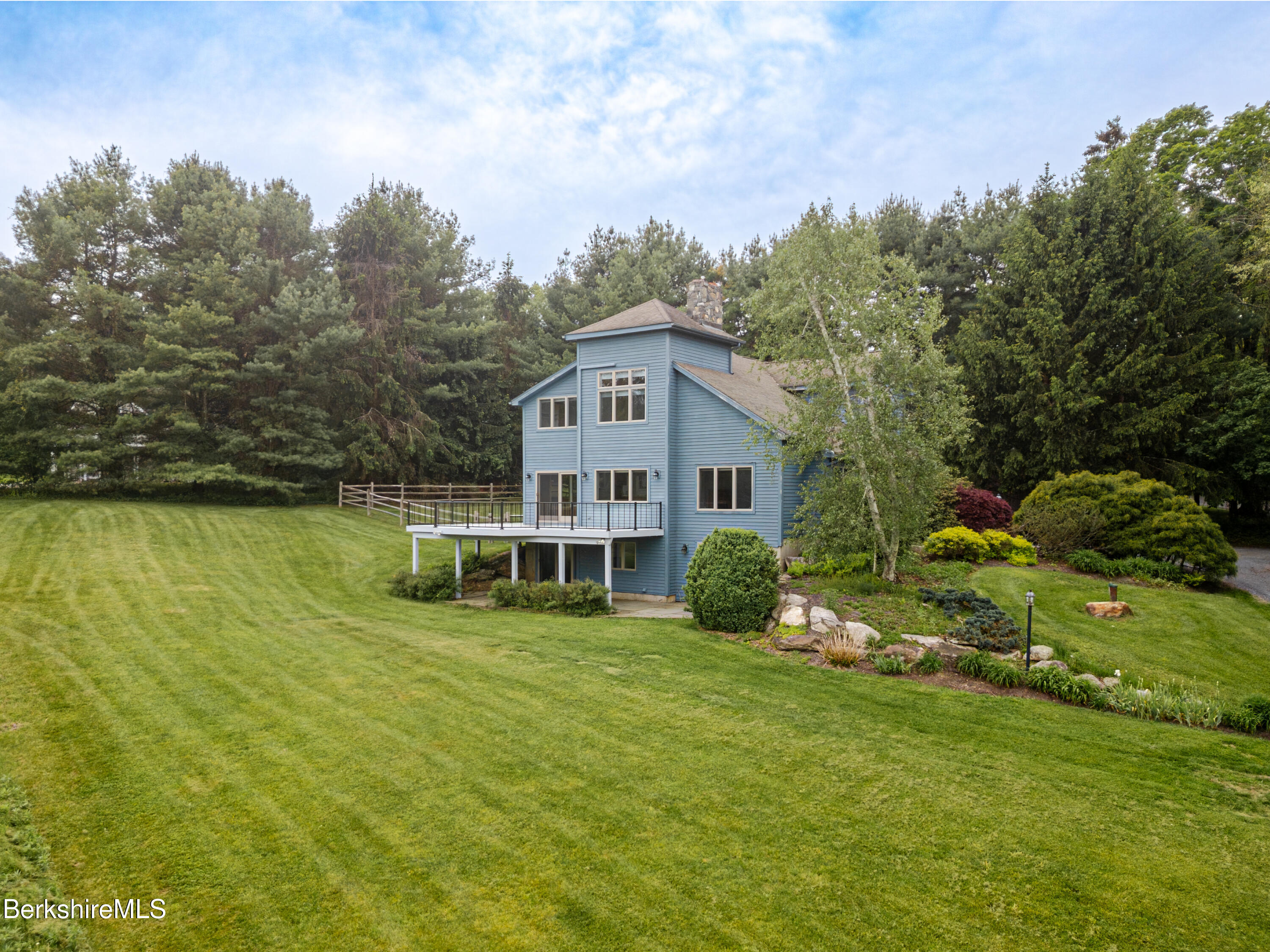 3 Townhouse Hill Road Egremont, MA 01230 - Photo 2 of 39 IMG_1370