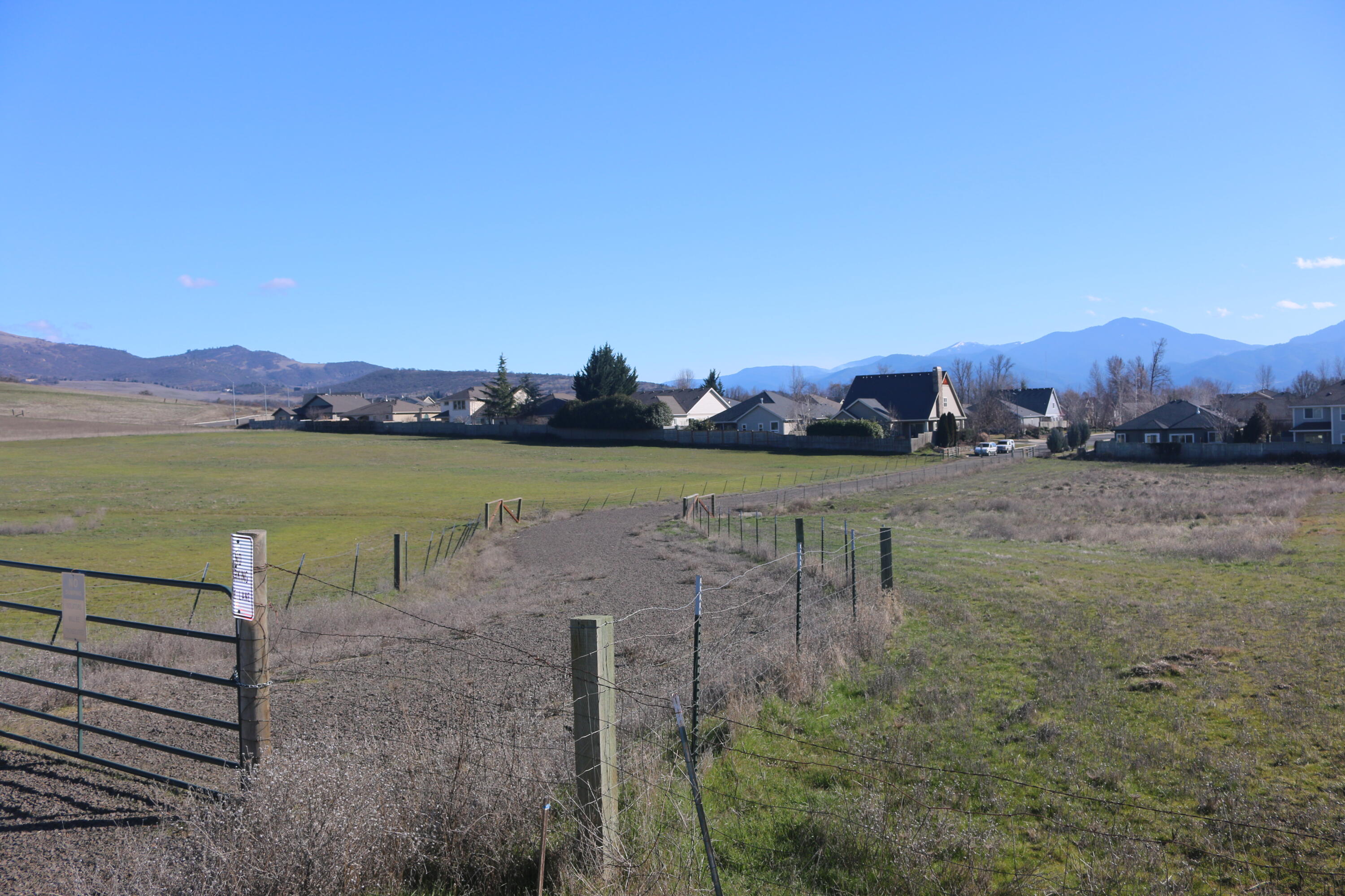 0 Harbrooke Road Medford, OR 97504 - Photo 3 of 21 IMG_8753
