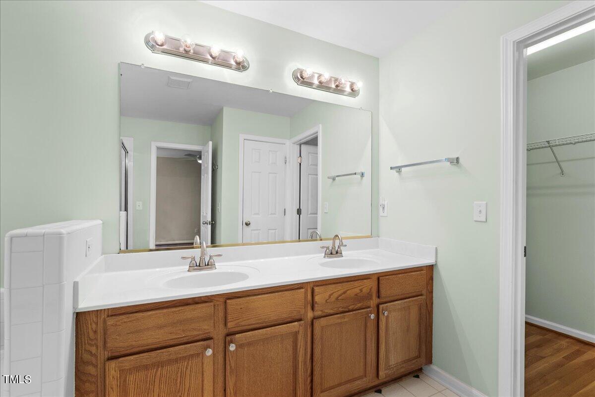 624 Deacon Ridge Street Wake Forest, NC 27587 - Photo 27 of 35 41-DSC00852
