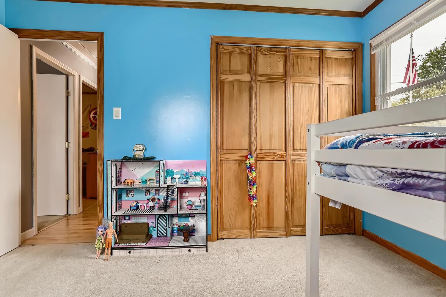 611 Bryan Road Evansville, IN 47710 - Photo 15 of 21 Gallery Image 15
