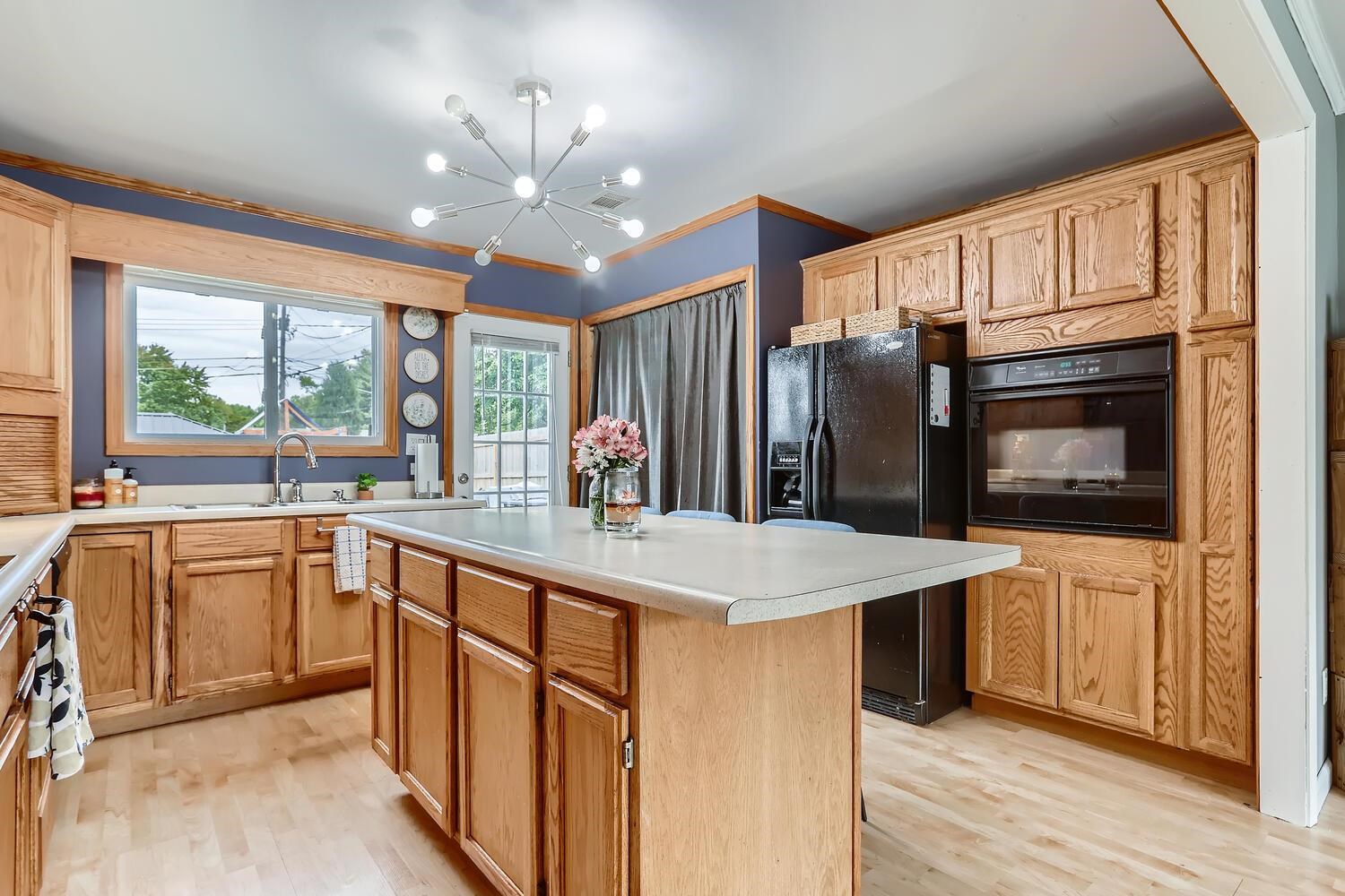 611 Bryan Road Evansville, IN 47710 - Photo 7 of 21 Gallery Image 7