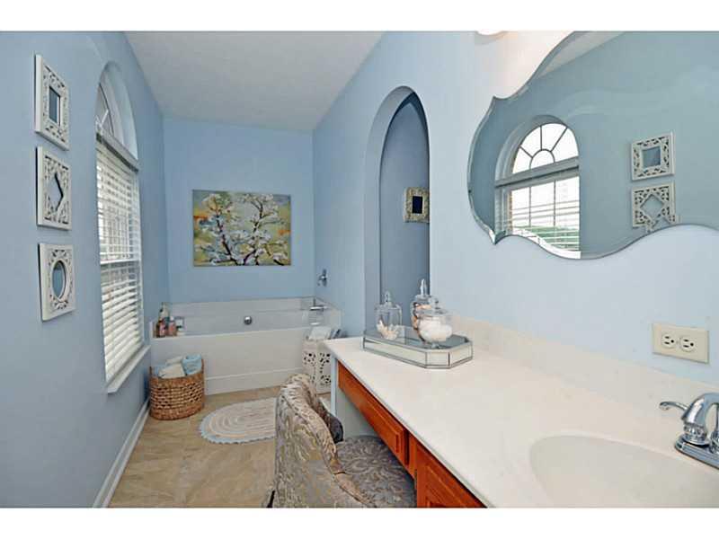 1088 Rural Ridge Drive Cheswick, PA 15024 - Photo 13 of 21 Master Bath/Spa.